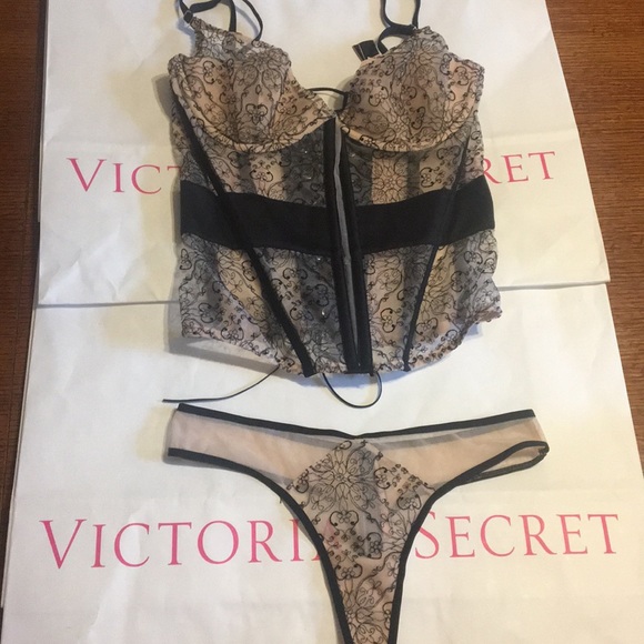 Victoria's Secret Other - Victoria’s Secret Very Sexy Set Corset Bustier